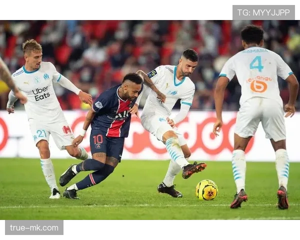 纽卡斯尔防线坚如磐石,争冠征程信心倍增 纽卡斯尔防线坚如磐石,争冠征程信心倍增